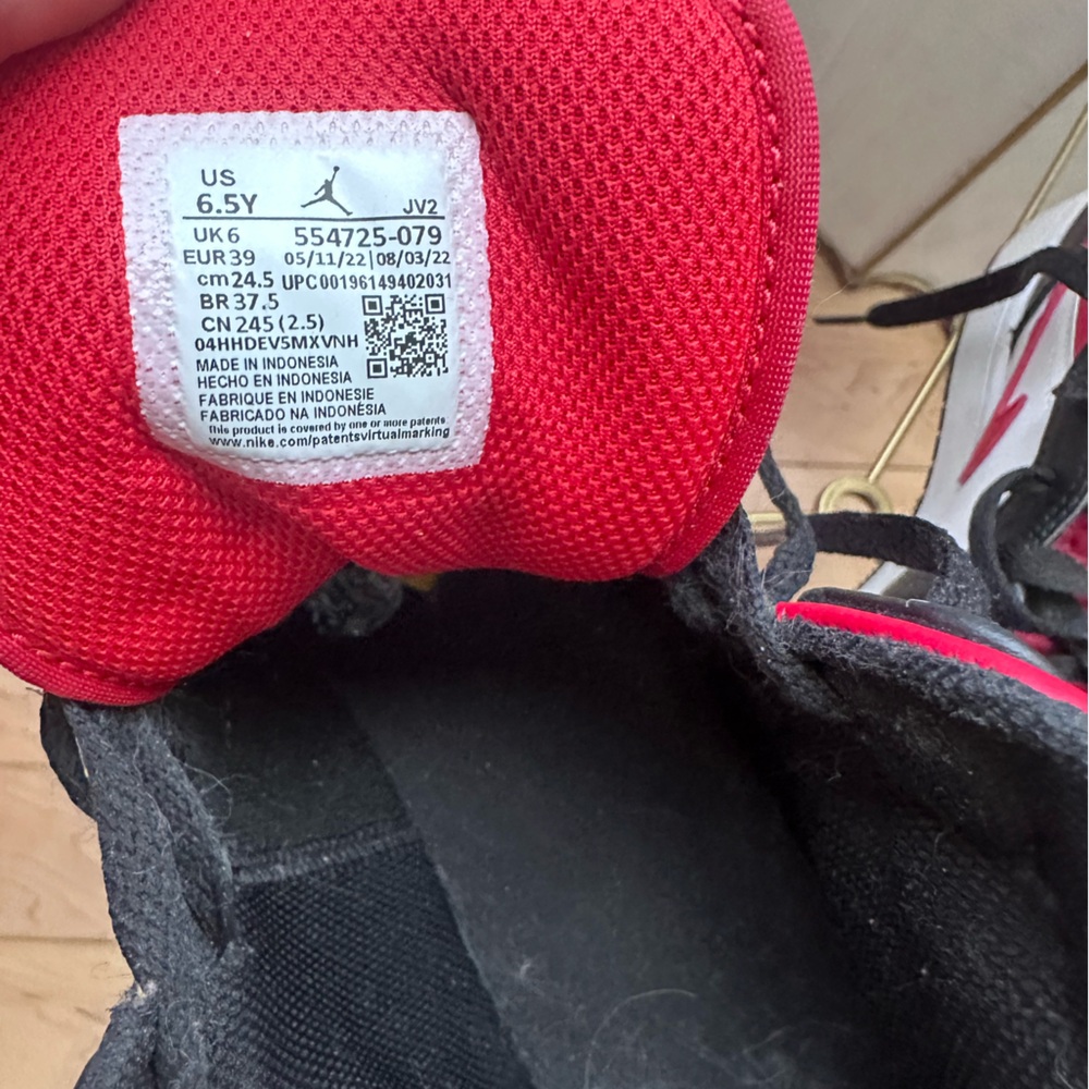 Nike Kids Sneakers Red and Black